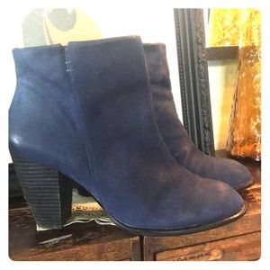 Vince Camuto blue leather booties size  8 1/2